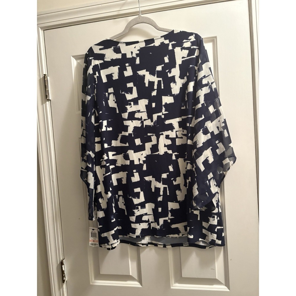 Alfani Women's 2X blouse Navy White Geometric Print NEW NWT - Picture 3 of 6